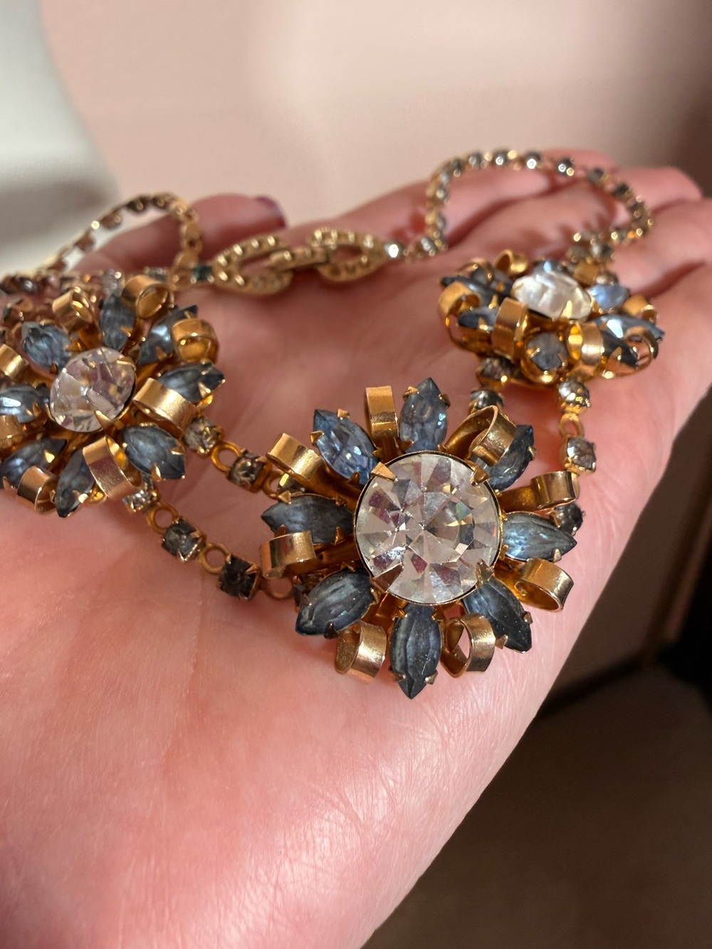 Vintage 1940’s art deco foil Back Crystal sky blue marquee festoon Necklace 16in